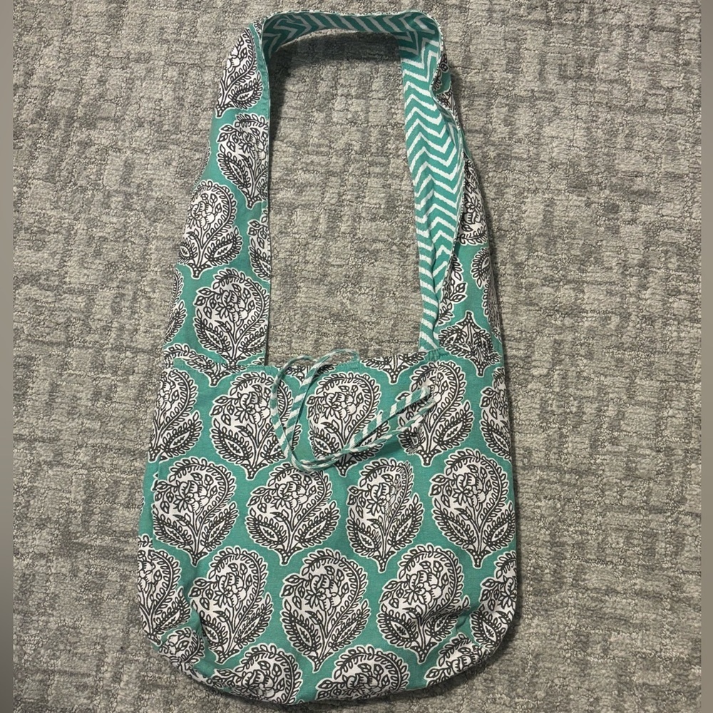 Pottery Barn Teen Cotton Reversible Hobo Bag - Picture 3 of 9